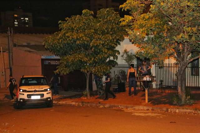  Ve&iacute;culo e outra resid&ecirc;ncia tamb&eacute;m devem passar por testes com luminol