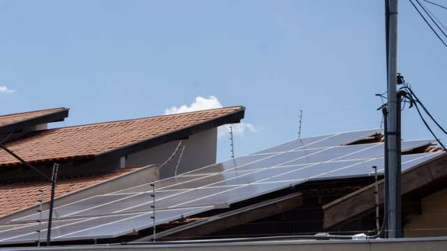 Prefeitura vai dar benef&iacute;cios fiscais para moradores que tenham energia solar 