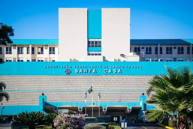 Idoso morre na Santa Casa ap&oacute;s sofrer descarga el&eacute;trica enquanto pintava mercado
