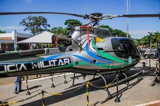 Helicóptero será utilizado pela PM em operação (Foto: Silas Lima)