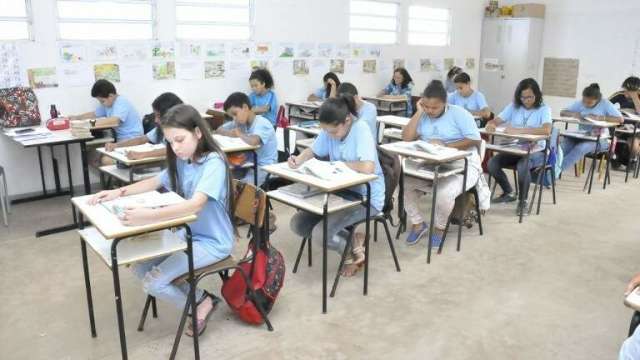 Come&ccedil;a amanh&atilde; a pr&eacute;-matr&iacute;cula para novos alunos nas escolas da Reme