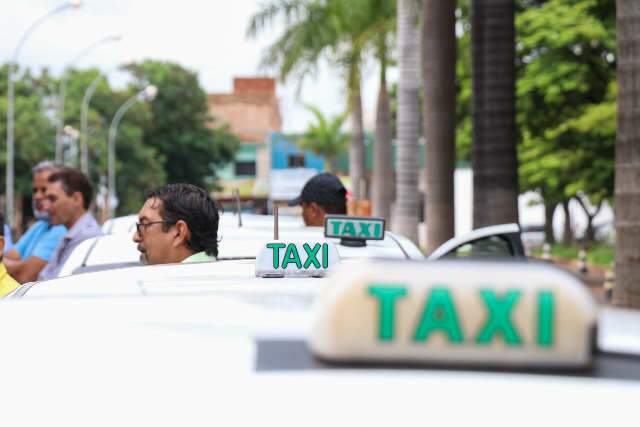 Vistorias em táxis, mototáxis e caçambas ficarão suspensas até 31 de dezembro
