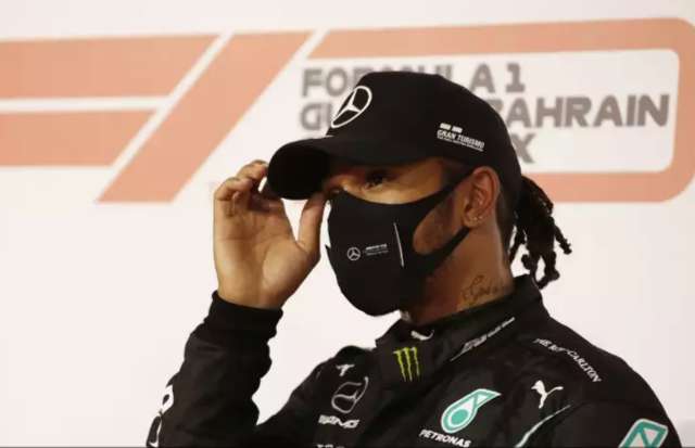 Lewis Hamilton testa positivo para a covid-19 e est&aacute; fora do GP de Sakhir