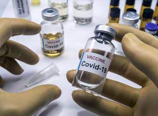 Doses de vacina para covid-19 praticamente prontas (Foto: Ministério da Saúde)