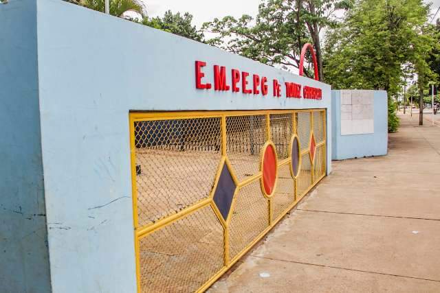 Prefeitura suspende atendimento em escolas por orienta&ccedil;&atilde;o da Sesau