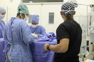 Aulas práticas acontecem nas dezenas de laboratórios da Instituição. (Foto Divulgação)