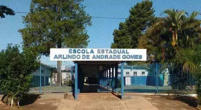 Nas comemorações dos 50 anos, escola Arlindo de Andrade Gomes ganha até ...