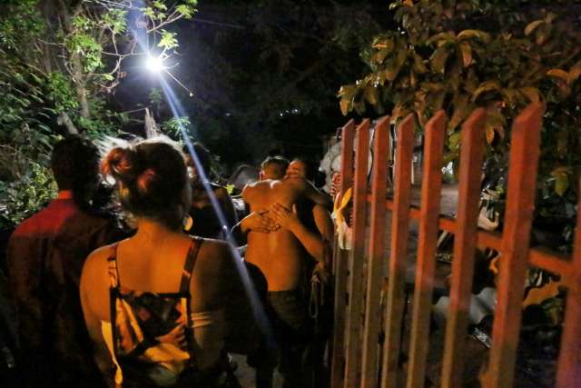 Tio e adolescente s&atilde;o encontrados, mas crian&ccedil;a continua desaparecida em rio 