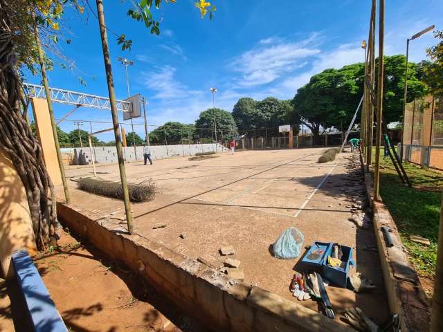 Pra&ccedil;a Elias Gadia passa por reforma geral ap&oacute;s 13 anos da inaugura&ccedil;&atilde;o