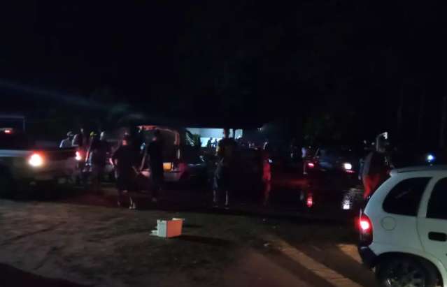 Na 2&ordf; festa encerrada na madrugada, Guarda encontrou multid&atilde;o de 300 pessoas
