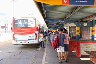 Passageiros do transporte coletivo ficam sem integra&ccedil;&atilde;o por &quot;pane&quot; em catracas