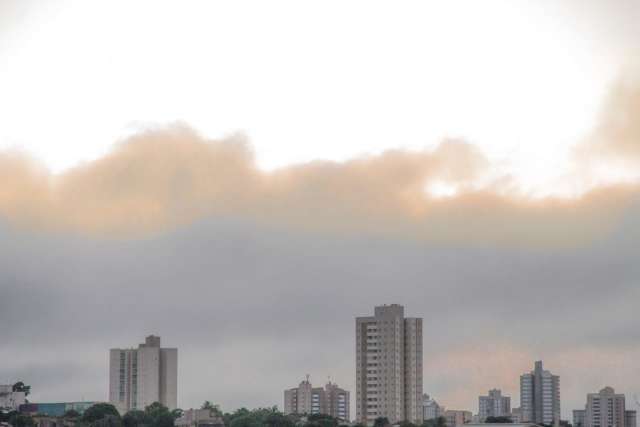 Temperaturas voltam a subir e term&ocirc;metros podem chegar a 38&deg;C nesta ter&ccedil;a-feira