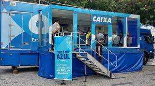 Para renegociar d&iacute;vidas, caminh&atilde;o da Caixa fica em Campo Grande at&eacute; sexta-feira