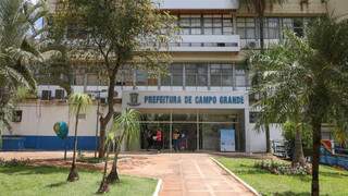Servidores municipais recebem 13&ordm; sal&aacute;rio, montante &eacute; de R$ 100 milh&otilde;es