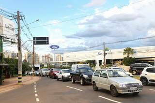 &quot;Tem que ter paci&ecirc;ncia&quot;, diz motorista sobre demora de sem&aacute;foros em rotat&oacute;rias