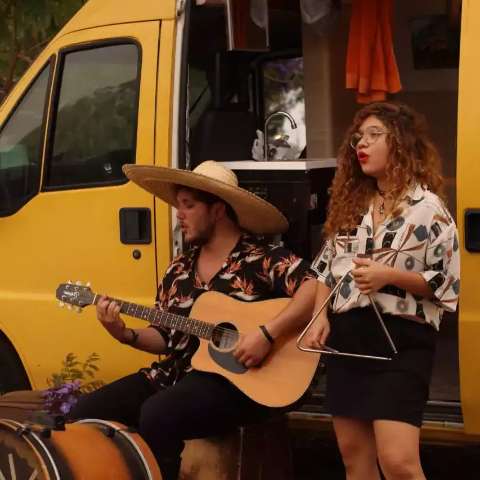 Ana e Pedro fazem &quot;remelexo consciente&quot; em clipe gravado ao vivo