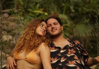 Ana e Pedro são o casal de namoridos que formam o duo Vozmecê (Foto: Arquivo Pessoal)