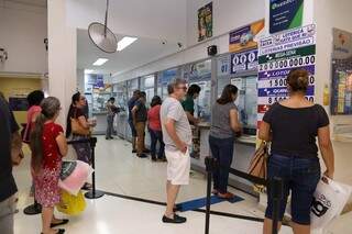 Confira as dezenas sorteadas pela Mega-Sena neste s&aacute;bado 