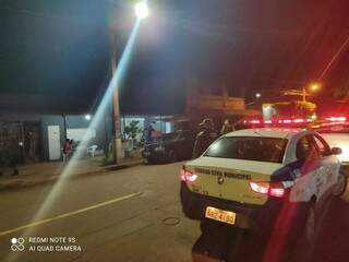Guardas municipais durante fiscalização do toque de recolher, na noite deste sexta-feira (Foto: Divulgação)