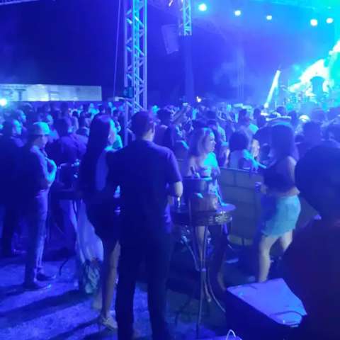 Eventos trocam noite pelo dia e &#039;se d&atilde;o bem&#039; com poucas equipes para fiscalizar