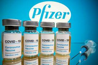 Uma das vacinas já aplicadas no mundo é da Pfizer. (Foto: Divulgação)