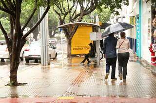 Temperatura cai 6 &deg;C e surpreende campo-grandenses nesta segunda