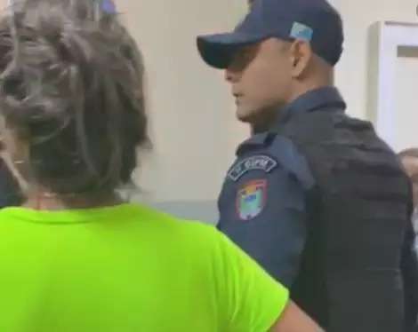 Tenente filmado espancando mulher vira r&eacute;u por outra a&ccedil;&atilde;o truculenta