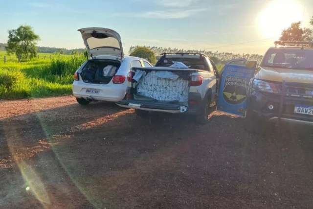 Pol&iacute;cia apreende 1 tonelada de agrot&oacute;xico em abordagem na MS-384