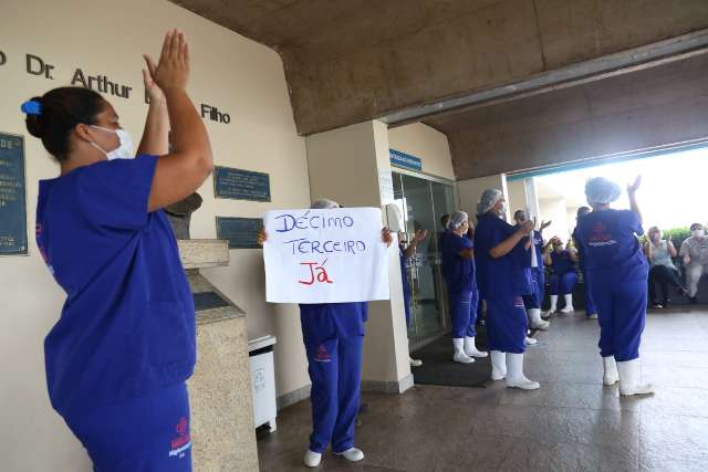 Profissionais da enfermagem encerram greve na Santa Casa
