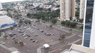 Estacionamento do Shopping Campo Grande hoje. (Foto: Direto das Ruas)