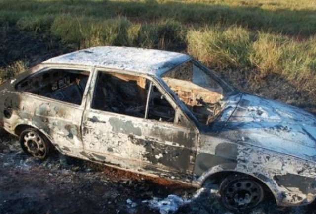 Empres&aacute;rio preso com coca&iacute;na atirou e incendiou carro do namorado da ex 
