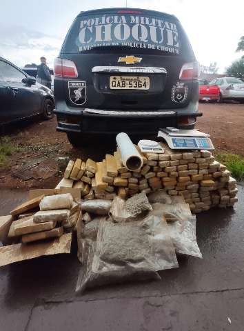 Dupla que usava lava-jato com entreposto do tr&aacute;fico, &eacute; presa com 149 Kg de droga