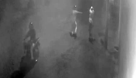 Vereador &eacute; alvo de atentado a tiros por dupla em moto