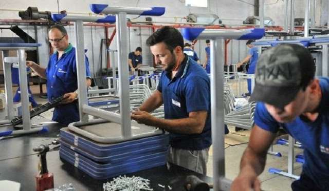 Funtrab ter&aacute; 239 vagas para quem quer terminar o ano empregado