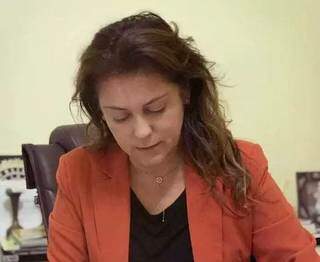 Com covid pela segunda vez, prefeita est&aacute; internada no Paran&aacute;