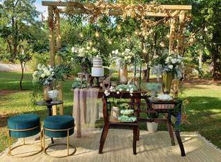 Aqui, sugestão de decoração mais em tons de verde, super combinando com o jardim (Foto: Reprodução/Instagram)