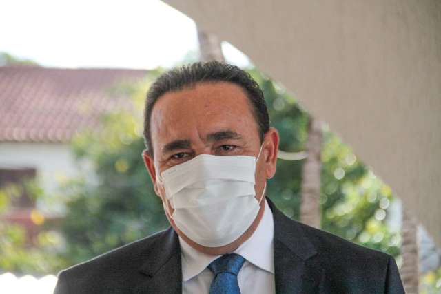 Carl&atilde;o quer C&acirc;mara independente e mais perto da comunidade