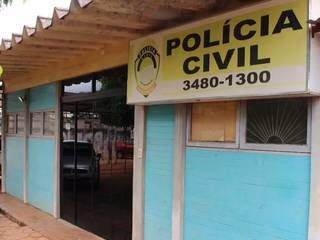 Homem morre em estrada vicinal ap&oacute;s perder controle de moto e bater cabe&ccedil;a