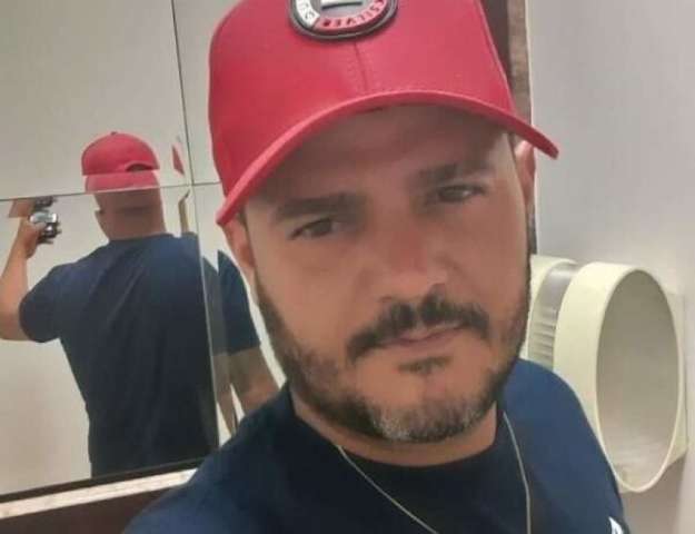 No porta-malas de viatura, homem amea&ccedil;a PM com rev&oacute;lver mas &eacute; morto a tiros