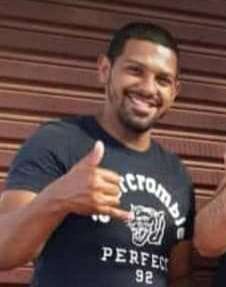 Brasileiro morre e idoso de 84 anos &eacute; ferido a tiros em atentado 