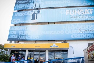 Fachada da Funsat, na Rua 14 de Julho. (Foto: Henrique Kawaminami)