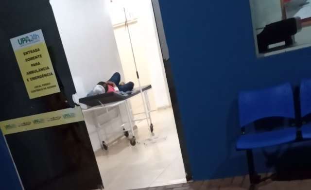 Detento do semiaberto &eacute; baleado, d&aacute; nome falso e &eacute; preso em posto de sa&uacute;de