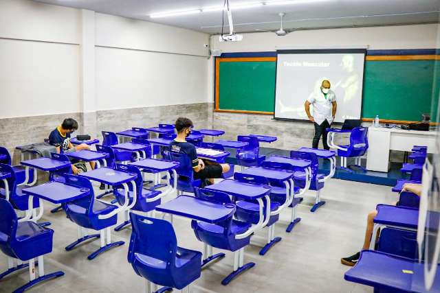 Sem defini&ccedil;&atilde;o da Sa&uacute;de, in&iacute;cio das aulas nas particulares &eacute; indefinido