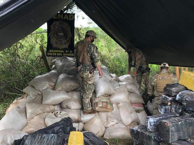 Mais de 8 toneladas de maconha s&atilde;o encontradas em regi&atilde;o da fronteira