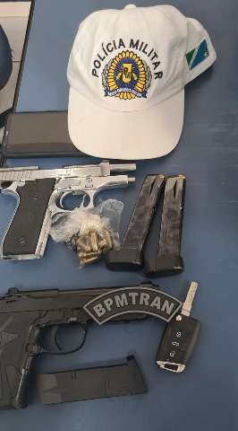 Homem &eacute; preso com arma, muni&ccedil;&otilde;es e carregadores em persegui&ccedil;&atilde;o na Vila Carvalho