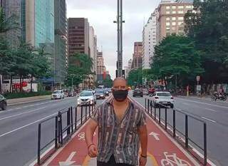 Pedro na avenida Paulista (Foto: Arquivo Pessoal)