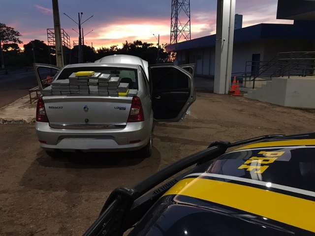 Com 47 kg de coca&iacute;na, dois s&atilde;o presos por tr&aacute;fico na BR-262