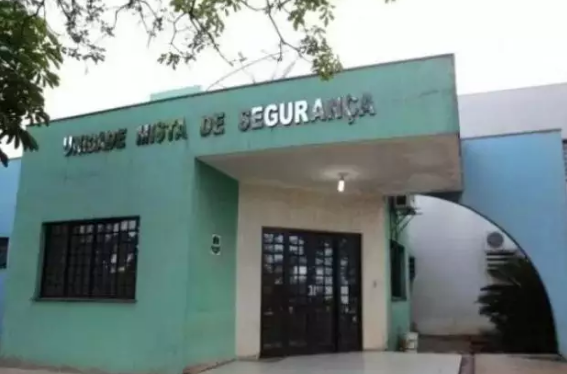 Suspeito de liga&ccedil;&atilde;o com o PCC,  grupo &eacute; preso cobrando d&iacute;vida de R$ 35 mil 