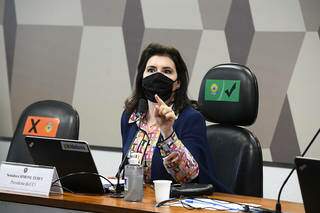 Presidente da CCJ, senadora Simone Tebet em pronunciamento durante sessão no Senado (Foto: Marcos Oliveira/Agência Senado)