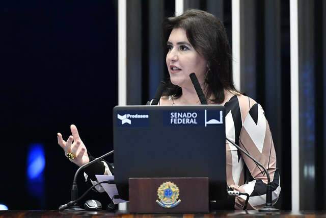 Primeira candidata mulher, Simone diz ter orgulho do &#039;posto&#039; no Senado